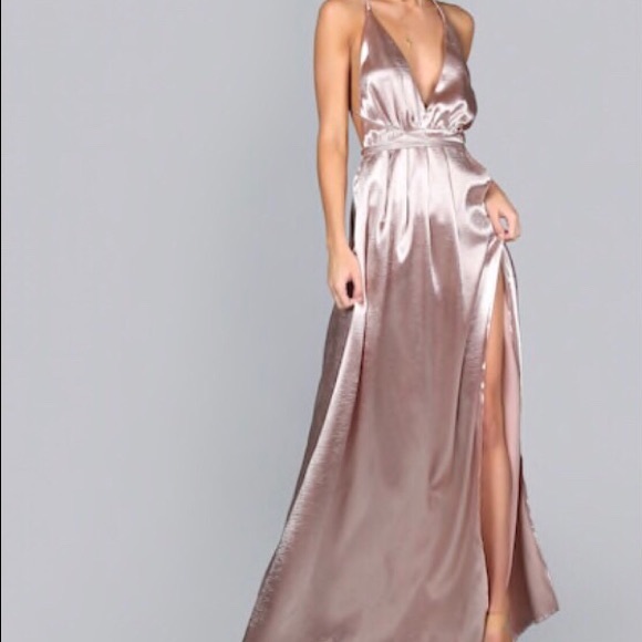 💅🏽 Enchantress Dress 💅🏽 - Picture 4 of 6